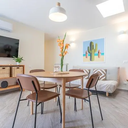 Casa Mira Luxury Sea House Fco Airport Apartment