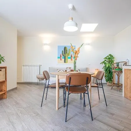 Casa Mira Luxury Sea House Fco Airport Apartment Fiumicino