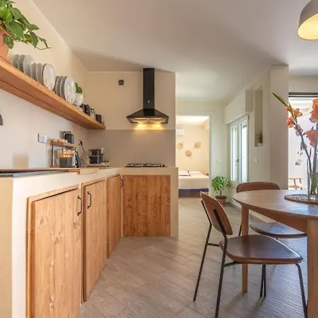 Casa Mira Luxury Sea House Fco Airport Apartment