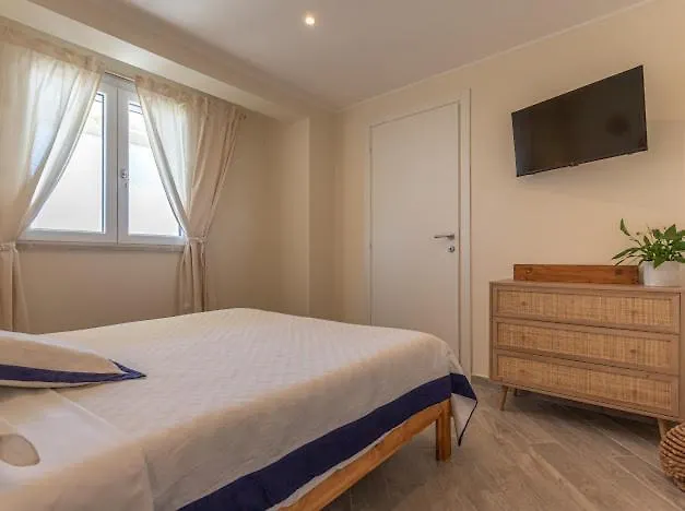 Casa Mira Luxury Sea House Fco Airport Daire Fiumicino